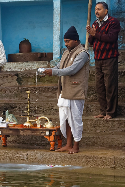Varasani-Promenade sur le Gange-060